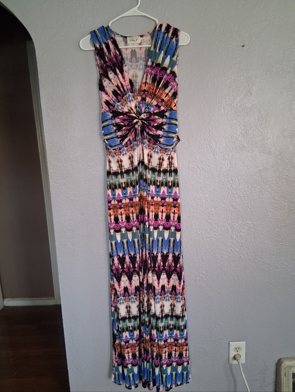 Eliza J Colorful Abstract V Neck Sleeveless Maxi Dress 12